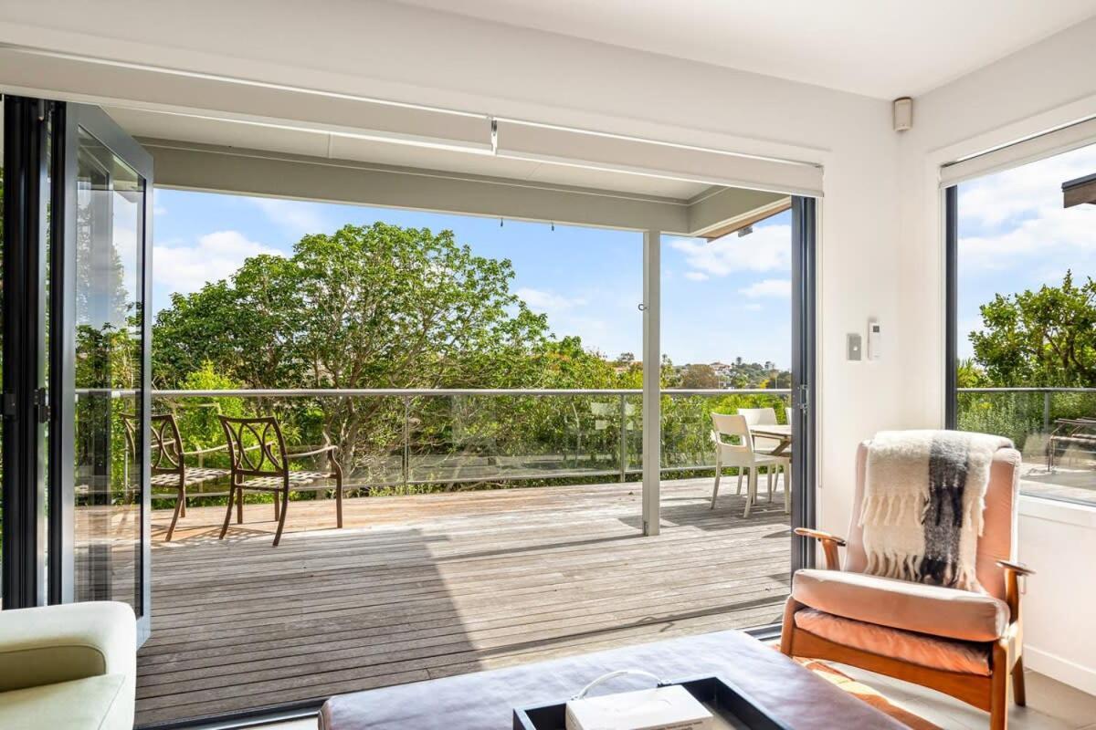 Stylish And Serene Living In Kohimarama 奥克兰 外观 照片